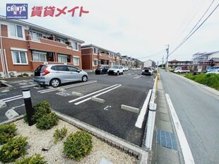 津駅 徒歩27分 1階の物件外観写真